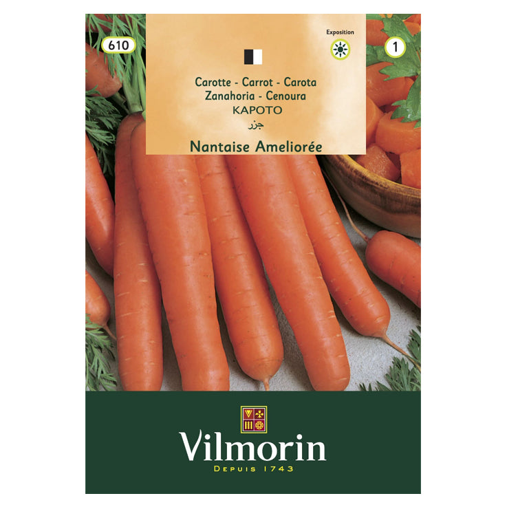 En esta imagen se ve un sobre de de semillas de zanahoria marca Vilmorin. En la imagen del envase se ven zanahorias.