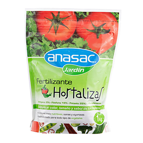 En esta foto se ve un Fertilizante de Hortalizas ANASAC Jardín. Vendido por tiendajardin.cl . El producto se encuentra dentro de su envoltorío donde aparecen tomates otros vegetales.